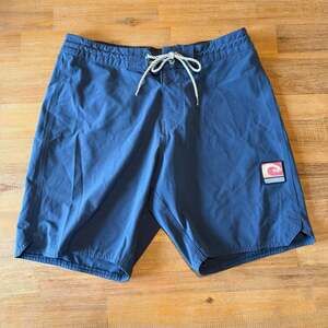Vissla Solid Sets Boardshorts Size 31 Blue